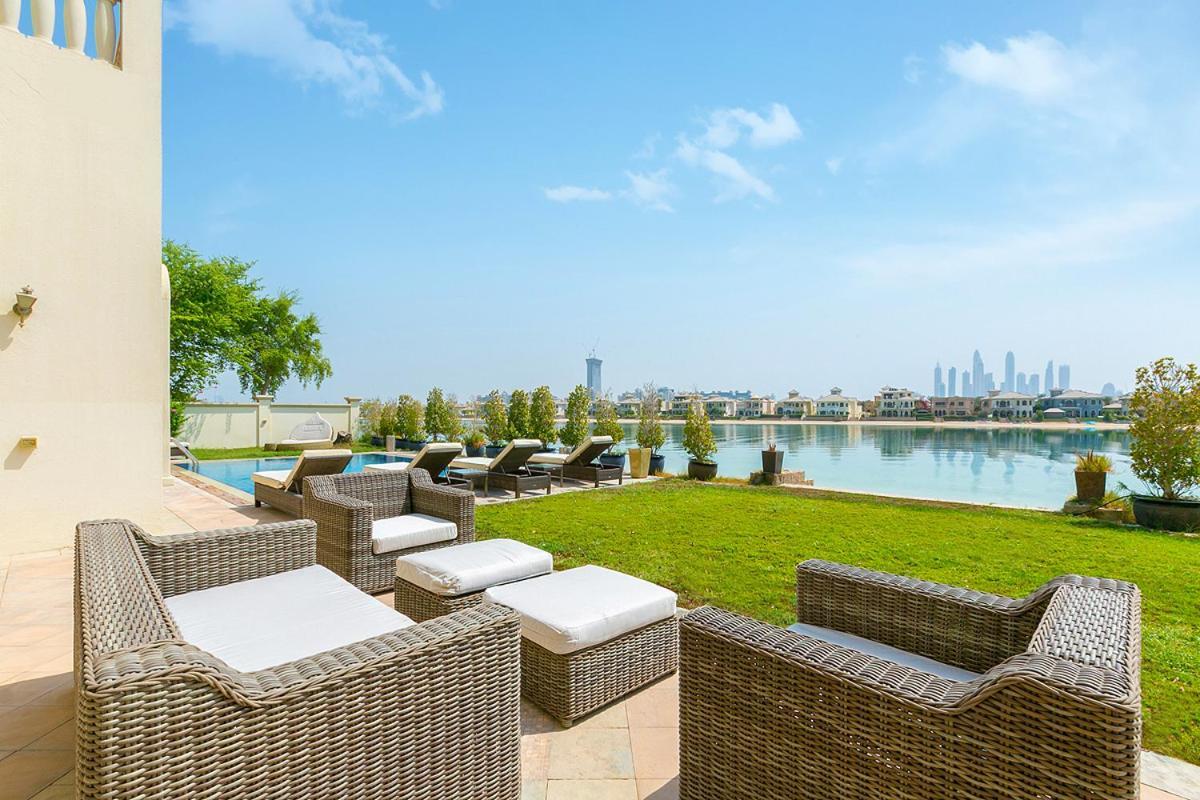 Kennedy Towers Signature K Villa Beach Mansion Dubai Esterno foto